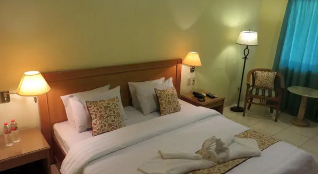 Adisurya Kediri, Réserver Hôtel Hôtels à Kediri avec parking, Parking