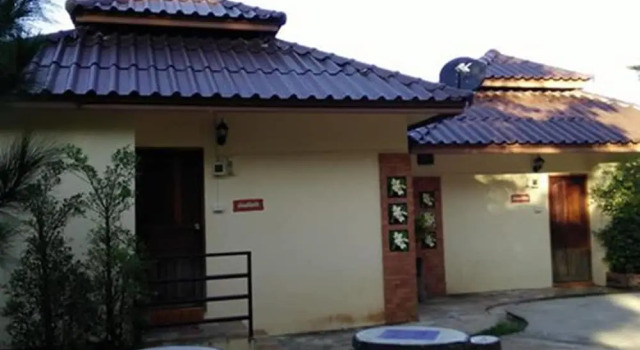 Четырёхместный номер Standard с балконом KhaoKho Rabiangphu Resort