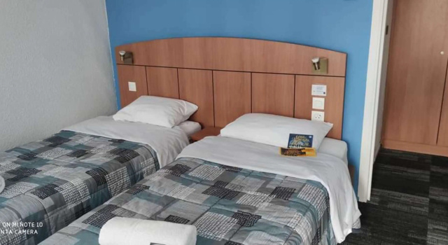 Standard Twin room Kyriad Mulhouse Est - Lutterbach