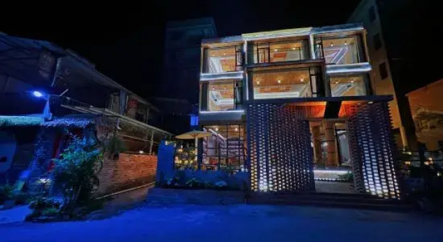Xunpan Homestay, Prenota Hotel Hotel a Wuzhou con parcheggio, Parcheggio
