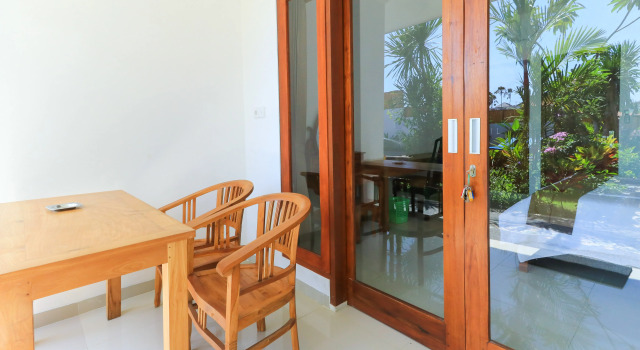 Pererenan Nengah Guest House by ZUZU