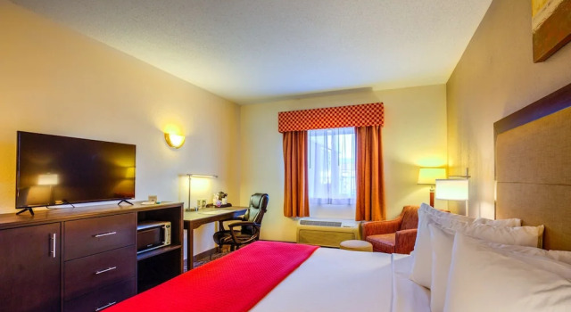 Двухместный люкс Best Western Nittany Inn Milroy