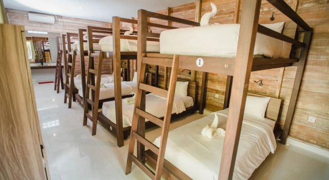 Acala hostel