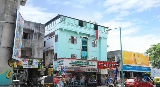 OYO 61184 Hotel Moidu's, Забронировать Отель Отели Коччи 3 звезды, 3*