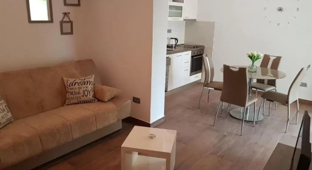Апартаменты Comfort Accommodation Huljić