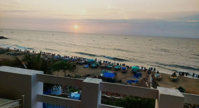 Wild Sand Beach Resort, Забронировать Курортный отель Отели штата Тамилнада с бассейном, Бассейн