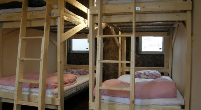 Guest House & Bar Freedom, Забронировать Гостевой дом Гостевые дома Титосе, Гостевой дом