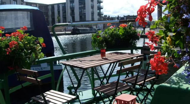 Коттедж Deluxe Edinburgh - Houseboats