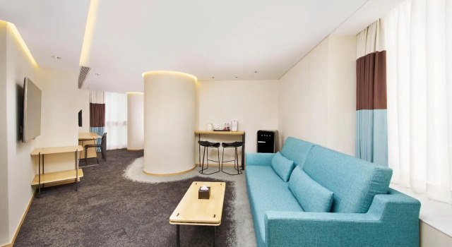 Полулюкс Hotel 108, Hong Kong