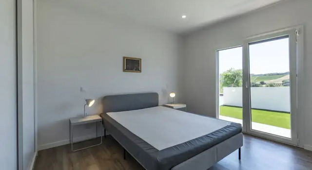 4 Bed Villa - Sleeps 8 - Pool - Garden - Parking, Rezerwuj Willa Wille w Oeste, Willa