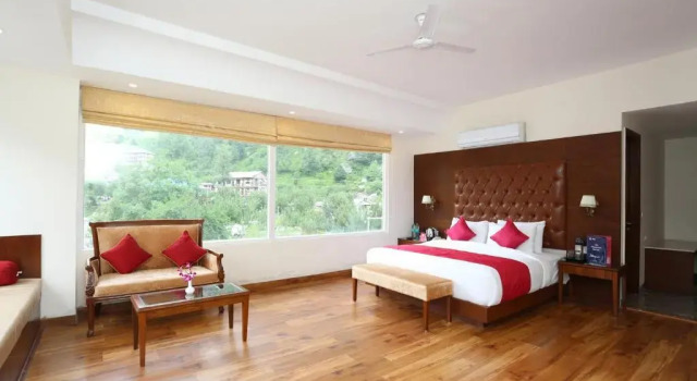 The Allure Grand Resort, Book Ferieresort Bashist Himachal Pradesh