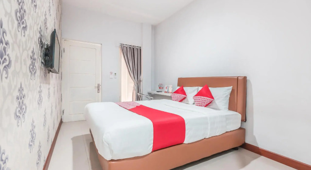 Номер Standard OYO 1555 Unik Guesthouse Syariah