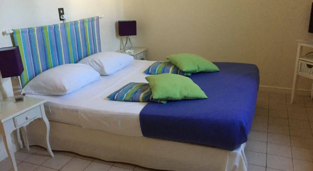 Le Devem De Mirapier, Rezervasyon Otel Cornillon-Confoux Étang de Berre