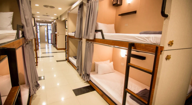 Bubble Space Hostel, Rezervovat Hostel Hostely v Central Thailand, Hostel
