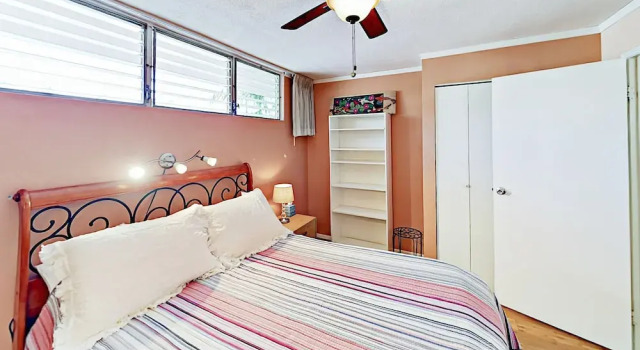 Sunny 1br W/ Pool & Balcony - Walk 5 Minutes To Beach 1 Bedroom Condo