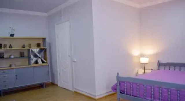 Kalantar House