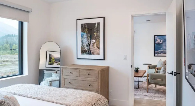 Farwell's Spike by Revelstoke Vacations, Buchen Sie Ferienwohnung Revelstoke 