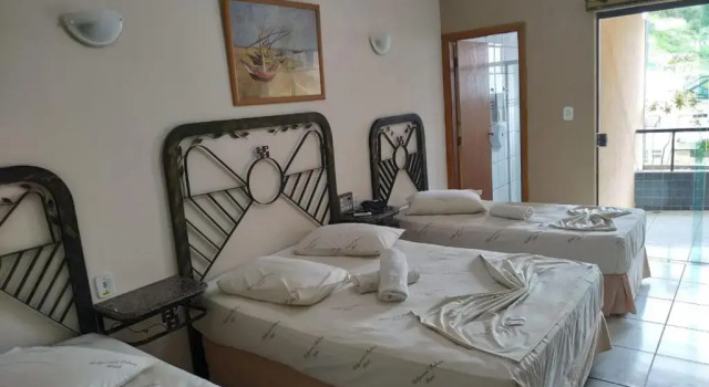 Трёхместный номер Standard Hollywood Palace Hotel