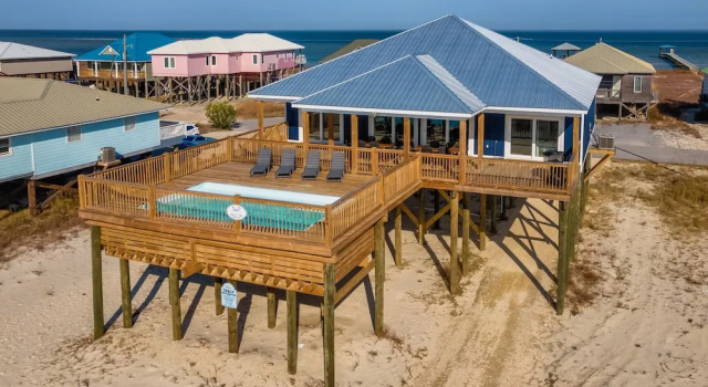 Коттедж Blue Jays - 2334 Bienville 4 Bedroom Home by RedAwning
