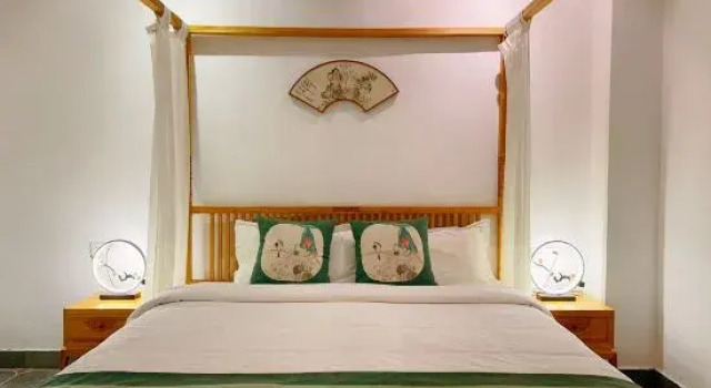 Люкс Classic Xihu Xiaozhu Hotel