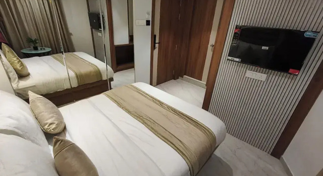 Номер Deluxe Hotel Prime Suites Airoli
