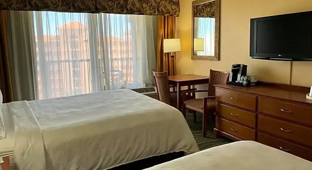 Двухместный номер Standard с балконом и с видом на город Holiday Inn & Suites Clearwater Beach by IHG