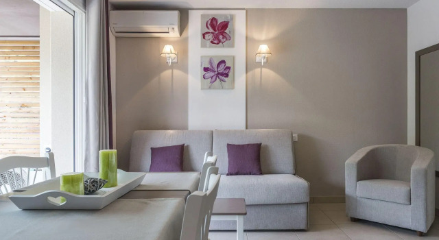 Modern and comfortable apartment near the Pont du Gard, Rezervasyon Daire Gard daireler, Daire