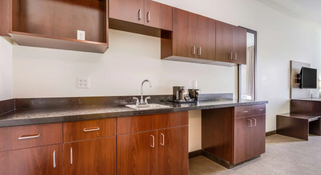 Двухместный люкс Sleep Inn & Suites Park City-Wichita North