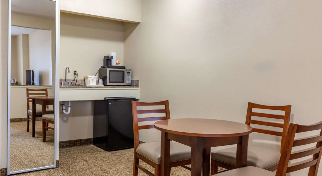 Comfort Suites Raleigh Walnut Creek