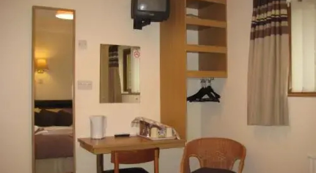 Yew Tree Guest House Bed & Breakfast