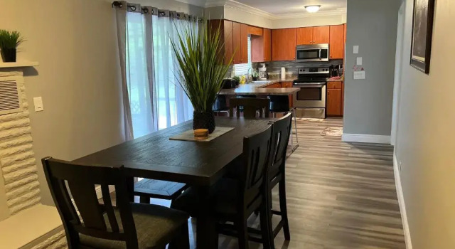 Коттедж Orlando Dundee Retreat