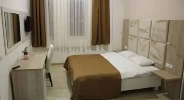 Ideal city, Buchen Sie Hotel Tutin Zentralserbien