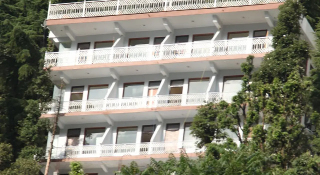 Hotel Gandhi's Paradise