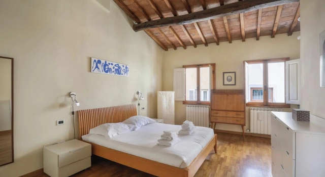 Charming Apartment in Oltrarno, Забронировать Апартаменты/квартира Флоренция Тоскана, рядом с Сады Боболи
