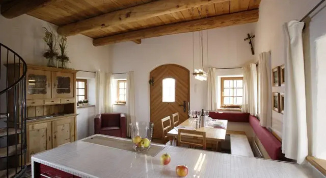 Ferienhaus Friedrich - Honigmond im Troadkast´n, Book Hotel Hotels in East Styria with Parking, Parking