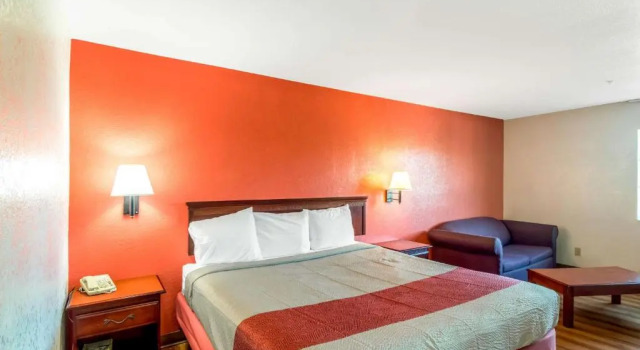 Люкс Motel 6 Oklahoma City OK Fairgrounds West