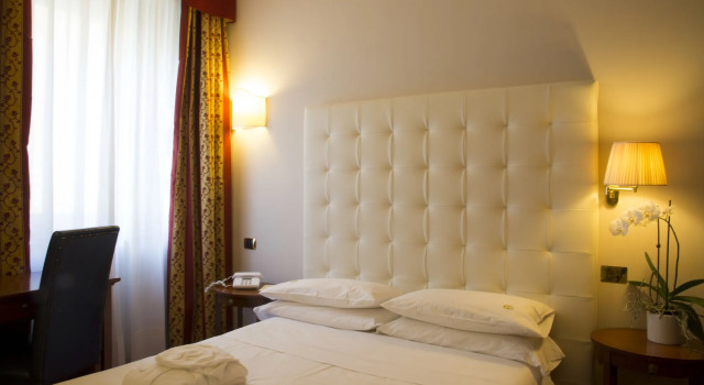Hotel Carlton, Book Hotel Hoteller i Rom med måltider, Halvpension / Fuldpension