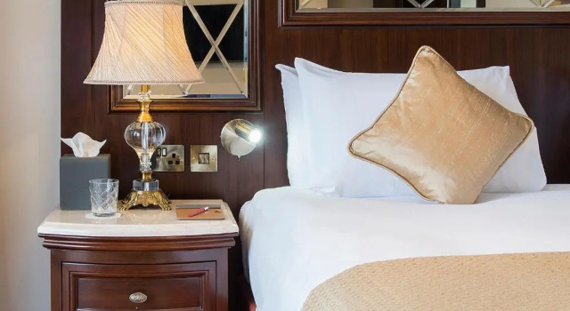 Номер Superior The George Street Hotel