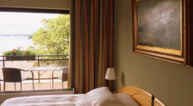 Двухместный номер Standard с балконом и с видом на озеро Seehotel Diekseepark Superior