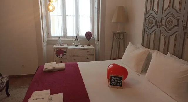 República Guest House, Забронировать Гостевой дом Коимбра Бейра-Алта