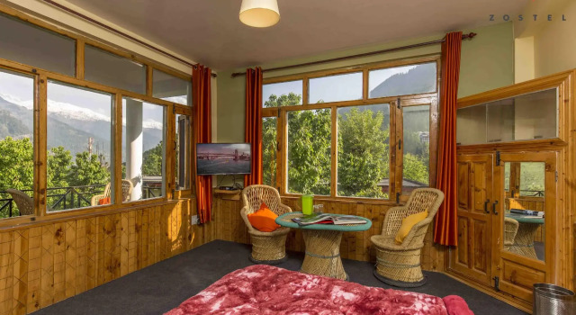 Номер Deluxe Zostel Old Manali
