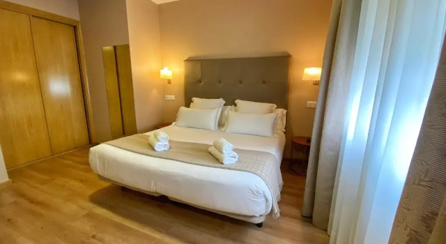 Двухместный номер Deluxe с балконом Hotel Ribeira Sacra