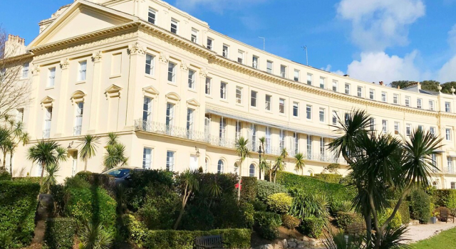 Meadfoot Bay Apartment at Hesketh Crescent, Varaa Huoneisto Asunnot kohteessa Merseyside, Huoneisto