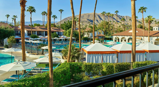 Четырёхместный номер Standard Цокольный этаж с видом на бассейн Omni Rancho Las Palmas Resort & Spa