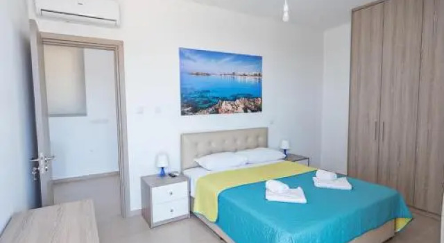 Beautiful 5 Star Holiday Villa in a Prime Location in Protaras, Book Early To Secure Your Dates, Protaras Villa 1250, Boek Villa Hotels in Protaras met parkeren, in de buurt van Neolithic Settlement, Parkeren