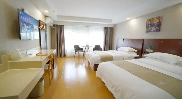 Семейный номер Standard GreenTree Inn Shanghai Baoshan Yanghang Shuichan Road Hotel
