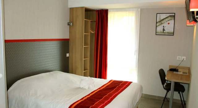 The Originals City, Hôtel Albizia