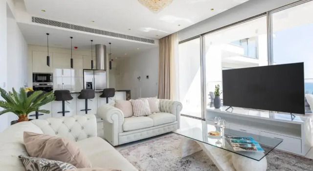 Апартаменты "sanders Dione Residences - Pleasant 2-bedroom Apartment With Sea View"