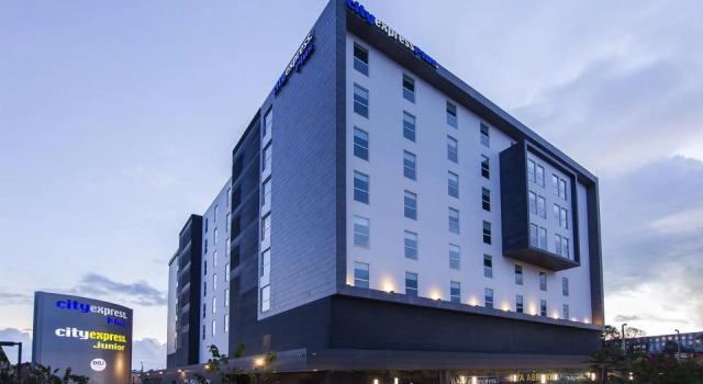City Express Plus by Marriott Bogota Aeropuerto, Buchen Sie Hotel Fontibon Bogotá