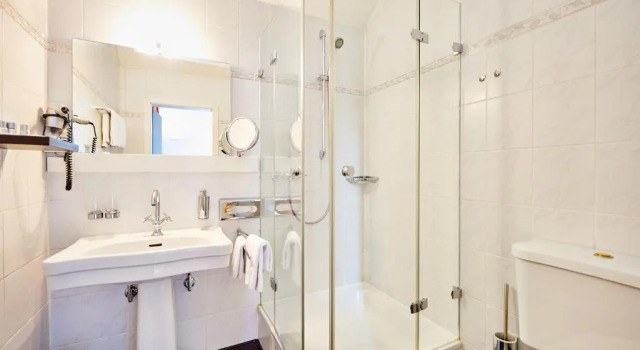 Standart oda Hotel Villa